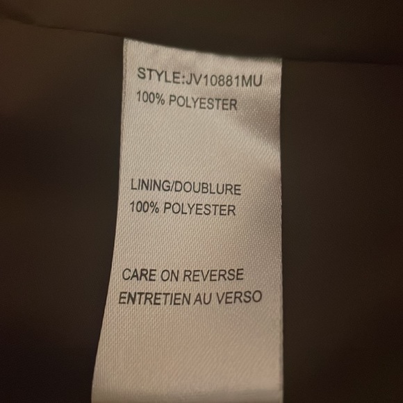 Ladies brown pleather jacket, size S. Zip front, brass and ruffle trim - Picture 6 of 8